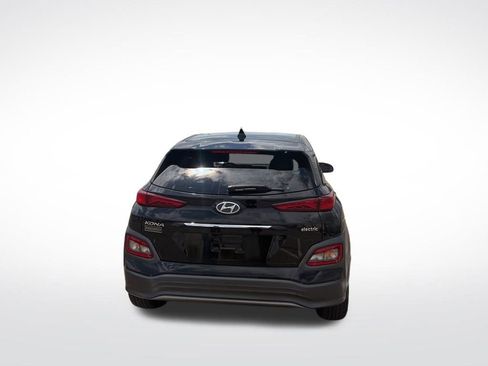 Used 2021 Hyundai Kona Limited w/ Cargo Package FWD image 5