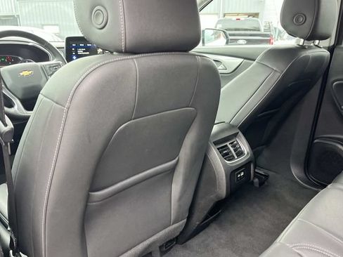 Used 2024 Chevrolet Blazer LT FWD image 24