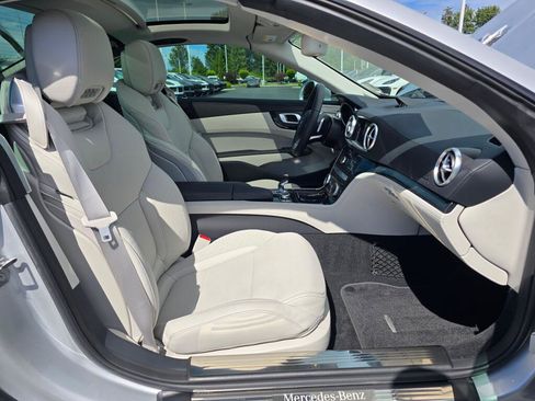 Used 2020 Mercedes-Benz SL 450 image 19