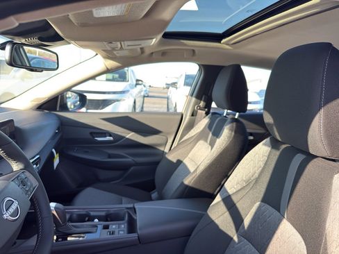 New 2026 Nissan Sentra SV image 25