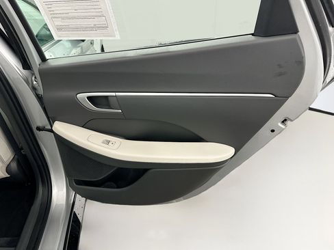 Used 2025 Hyundai Sonata SEL image 31