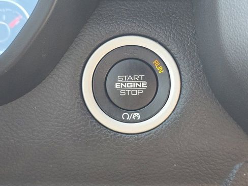 Used 2021 RAM 1500 Big Horn AWD/4WD image 30