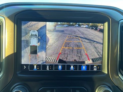 Used 2022 Chevrolet Silverado 2500 High Country image 25