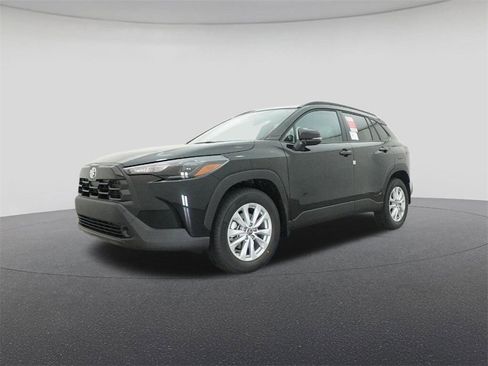 New 2026 Toyota Corolla Cross LE image 17