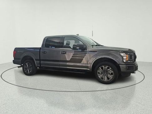Used 2018 Ford F150 XLT w/ Equipment Group 302A Luxury AWD/4WD image 2