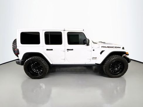 Used 2021 Jeep Wrangler Unlimited Rubicon AWD/4WD image 10