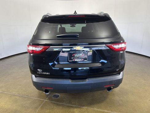 Used 2018 Chevrolet Traverse LT FWD image 11