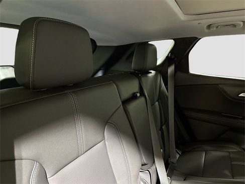 New 2026 Chevrolet Blazer LT image 31