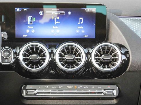 Certified 2025 Mercedes-Benz GLA 35 AMG 4MATIC image 16