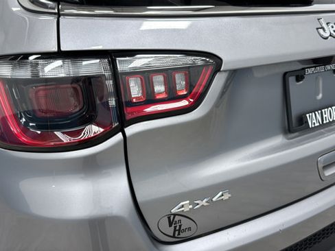 Used 2023 Jeep Compass Sport w/ Mopar Graphics Package AWD/4WD image 36