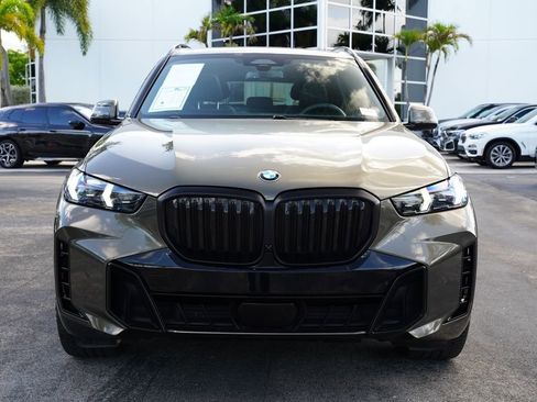 Used 2024 BMW X5 sDrive40i w/ M Sport Package RWD image 2