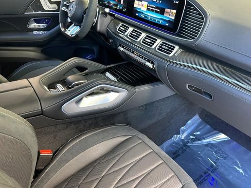 New 2026 Mercedes-Benz GLS 63 AMG 4MATIC image 26