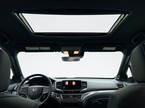 Used 2023 Honda Passport EX-L image 18