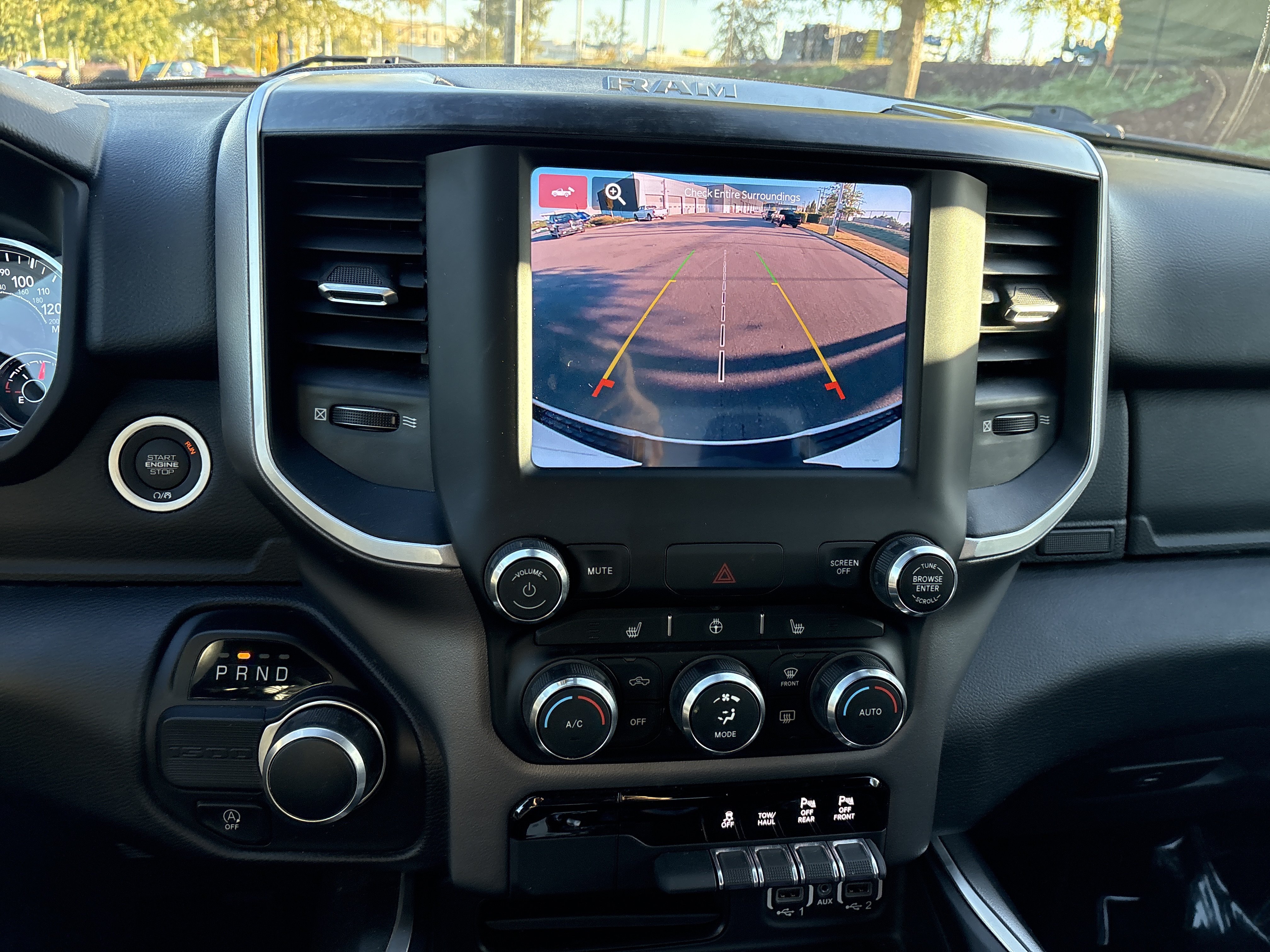 Used 2023 RAM 1500 Big Horn RWD image 29