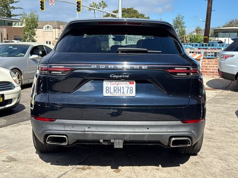 Used 2019 Porsche Cayenne AWD/4WD image 9