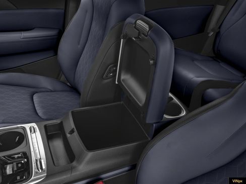 Used 2025 Kia Carnival SX image 12