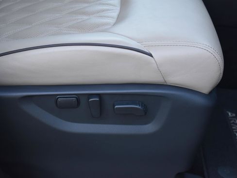 Certified 2024 Nissan Armada Platinum w/ Captain's Chairs Package image 63