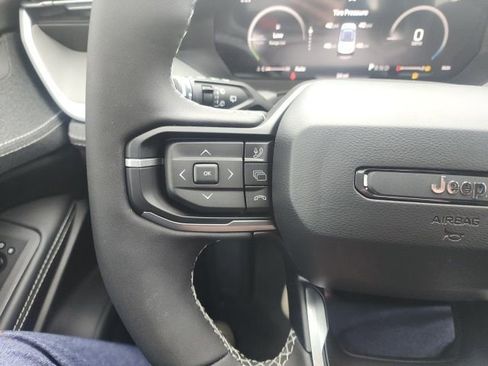 New 2026 Jeep Cherokee Laredo AWD/4WD image 10