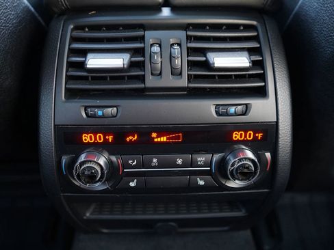 Used 2016 BMW M5 image 19