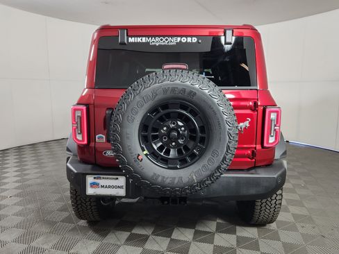 New 2026 Ford Bronco Outer Banks w/ Sasquatch Package AWD/4WD image 6