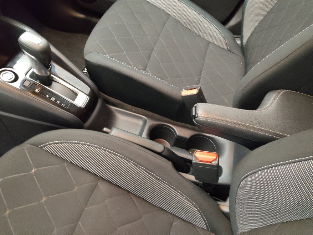 Used 2020 Nissan Kicks S FWD image 26