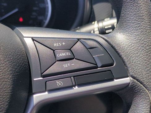 Certified 2021 Nissan Kicks S FWD image 13