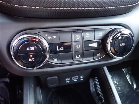 Used 2023 Chevrolet TrailBlazer ACTIV w/ Convenience Package AWD/4WD image 20