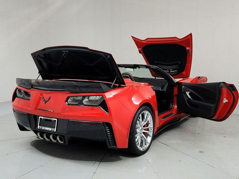 Certified 2016 Chevrolet Corvette Z06 w/ 3LZ Preferred Equipment Group RWD image 10