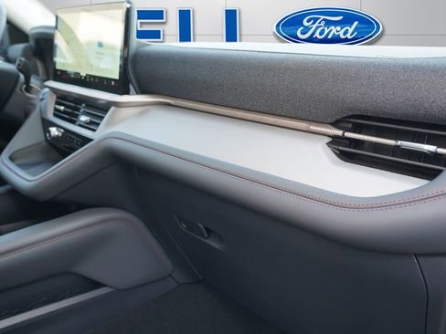 New 2026 Ford Explorer Active image 15