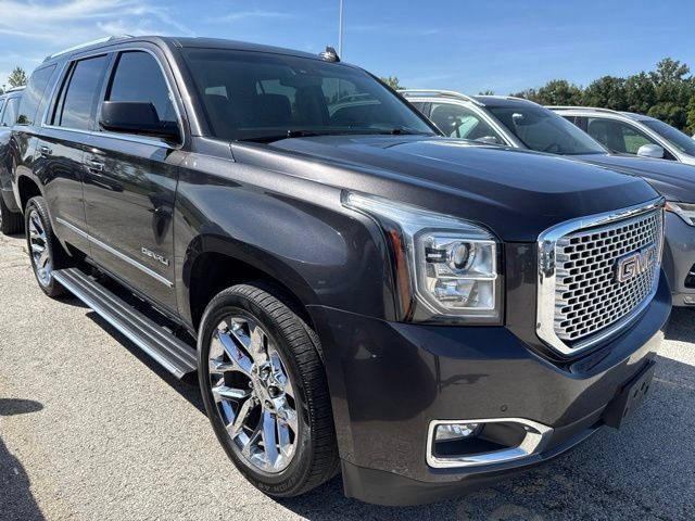 Used 2017 GMC Yukon Denali w/ Open Road Package AWD/4WD image 6