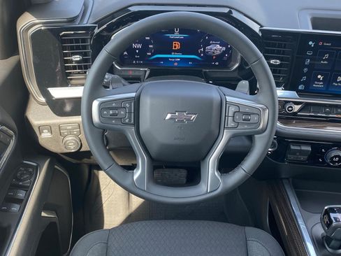 New 2026 Chevrolet Silverado 1500 RST w/ Redline Edition AWD/4WD image 7
