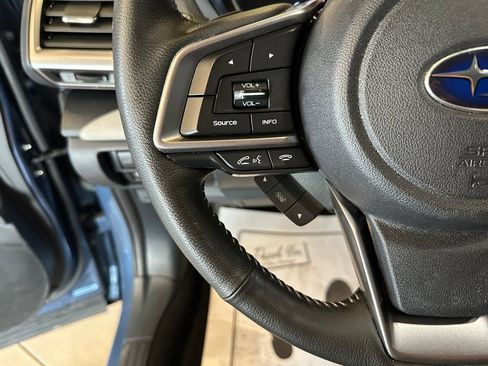 Used 2023 Subaru Forester Limited AWD/4WD image 11