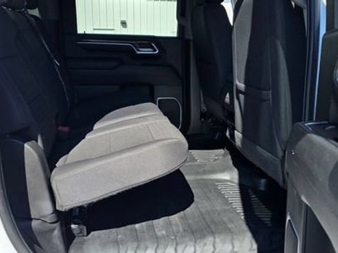 Used 2024 Chevrolet Silverado 3500 LT w/ Convenience Package AWD/4WD image 13