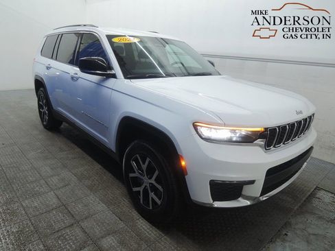 Used 2024 Jeep Grand Cherokee L Limited AWD/4WD image 1