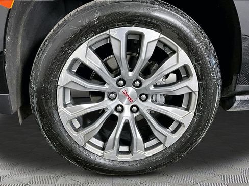 Certified 2024 GMC Yukon Denali w/ Denali Reserve Package AWD/4WD image 28