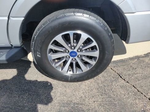 Used 2017 Ford Expedition XLT AWD/4WD image 14