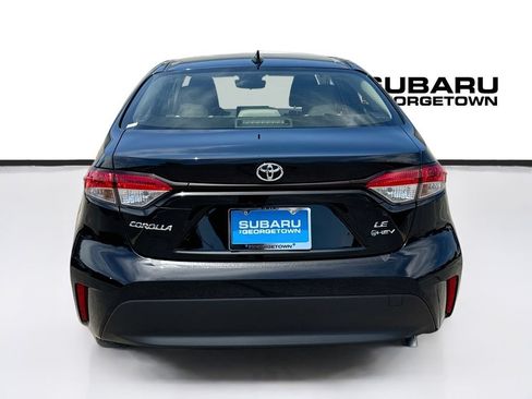 Used 2026 Toyota Corolla LE FWD image 6