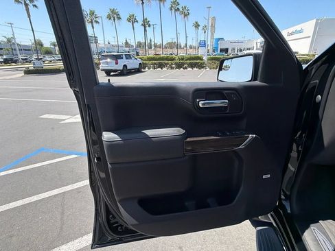Used 2021 GMC Sierra 1500 Elevation w/ Preferred Package RWD image 21
