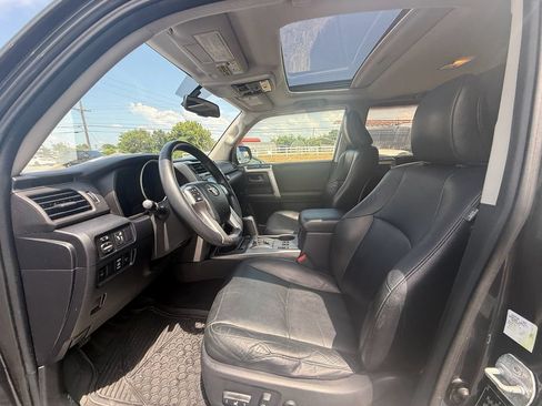 Used 2010 Toyota 4Runner Limited AWD/4WD image 12