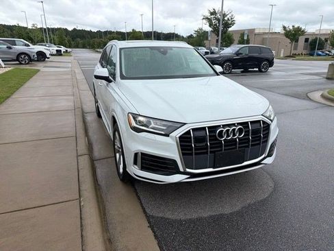 Used 2022 Audi Q7 3.0T Premium Plus w/ Premium Plus Package AWD/4WD image 23