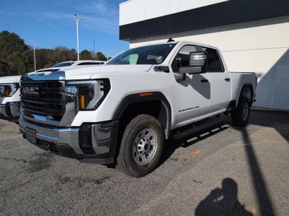 New 2026 GMC Sierra 2500 Pro w/ Convenience Package