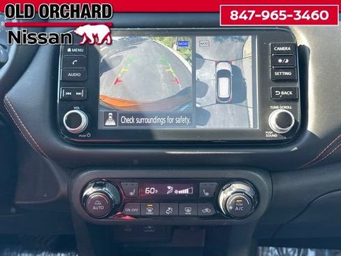 Used 2022 Nissan Kicks SR w/ Premium Package FWD image 14