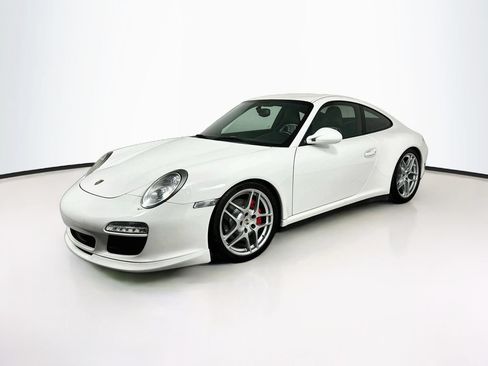 Used 2010 Porsche 911 Carrera 4S AWD/4WD image 1