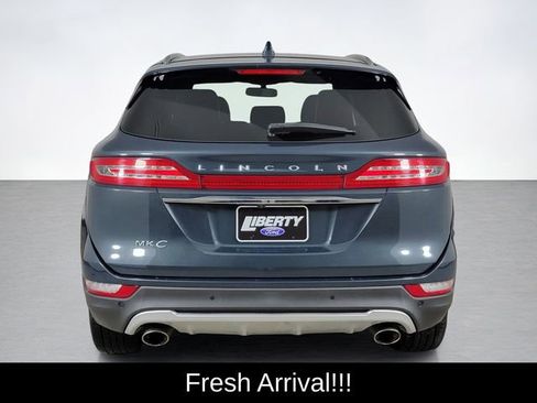 Used 2019 Lincoln MKC Select w/ Select Plus Package AWD/4WD image 4
