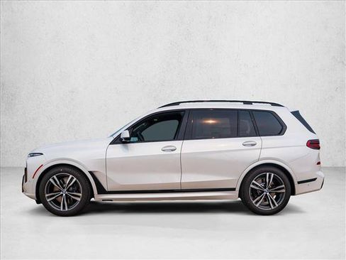 New 2027 BMW X7 xDrive40i w/ M Sport Package AWD/4WD image 8