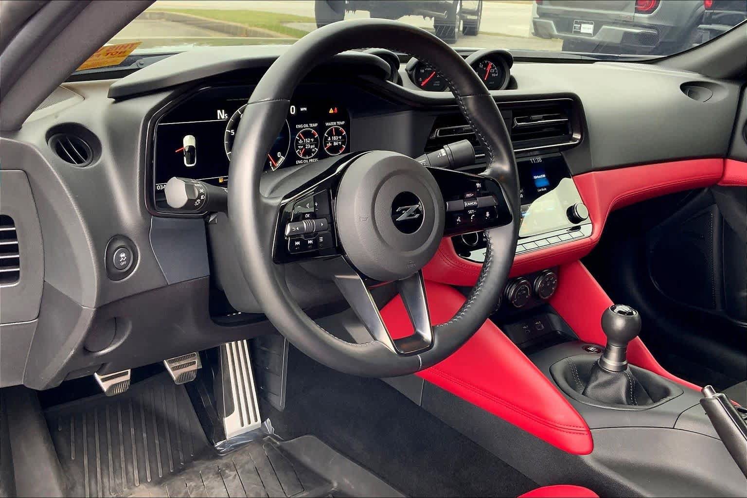 Used 2024 Nissan Z Performance w/ Floor Mat Package RWD image 17
