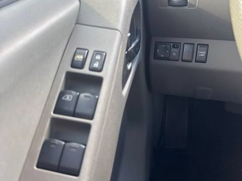 Used 2021 Nissan Frontier SV w/ SV Utility Package RWD image 20