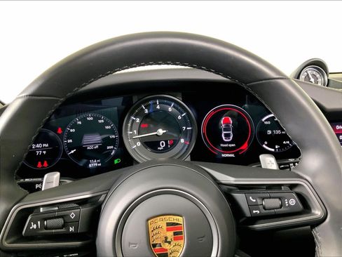 Certified 2024 Porsche 911 Targa 4 AWD/4WD image 11