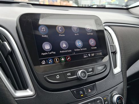 Used 2022 Chevrolet Malibu LT image 28