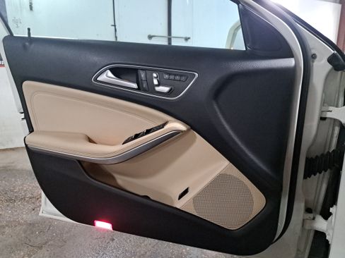 Used 2018 Mercedes-Benz GLA 250 4MATIC image 27